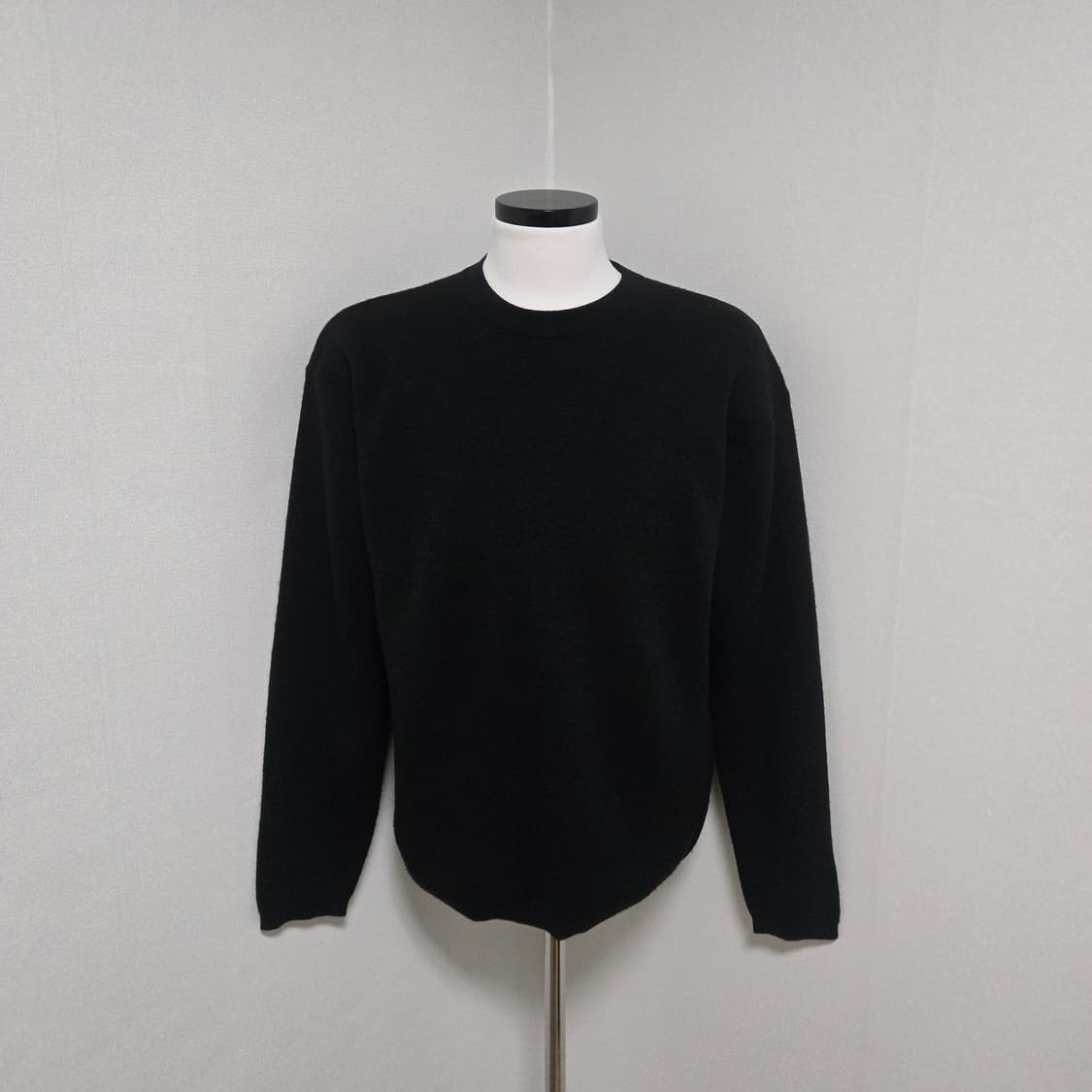 쿠어 캐시미어 혼방 블랙 니트 / 남성 니트 / 여성 니트  상품이미지1