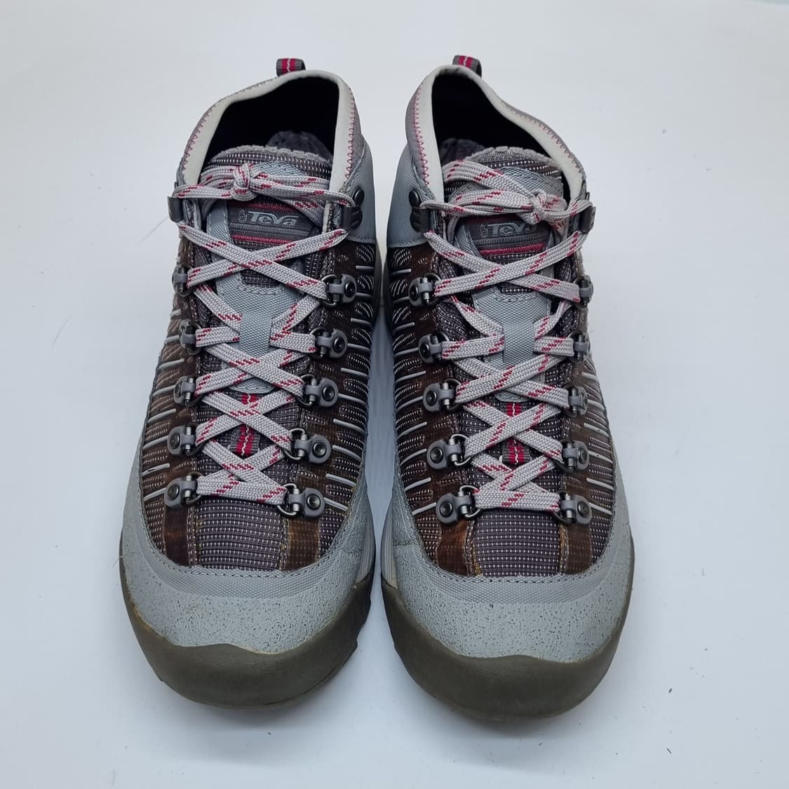 테바 경량 여성트레킹화. 등산화240. 상품이미지2