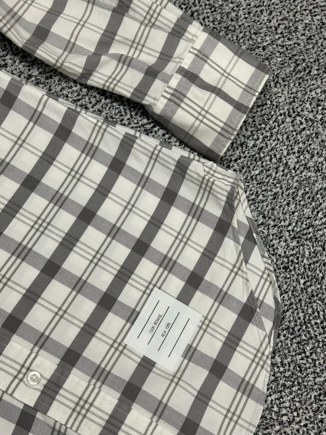 톰브라운 체크 셔츠 상품이미지4