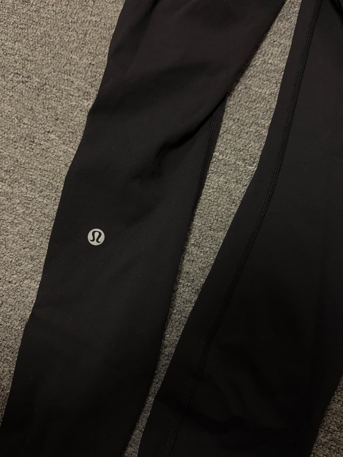 룰루레몬 Align 하이라이즈 팬츠 위드 포켓 25 레깅스 블랙 상품이미지4