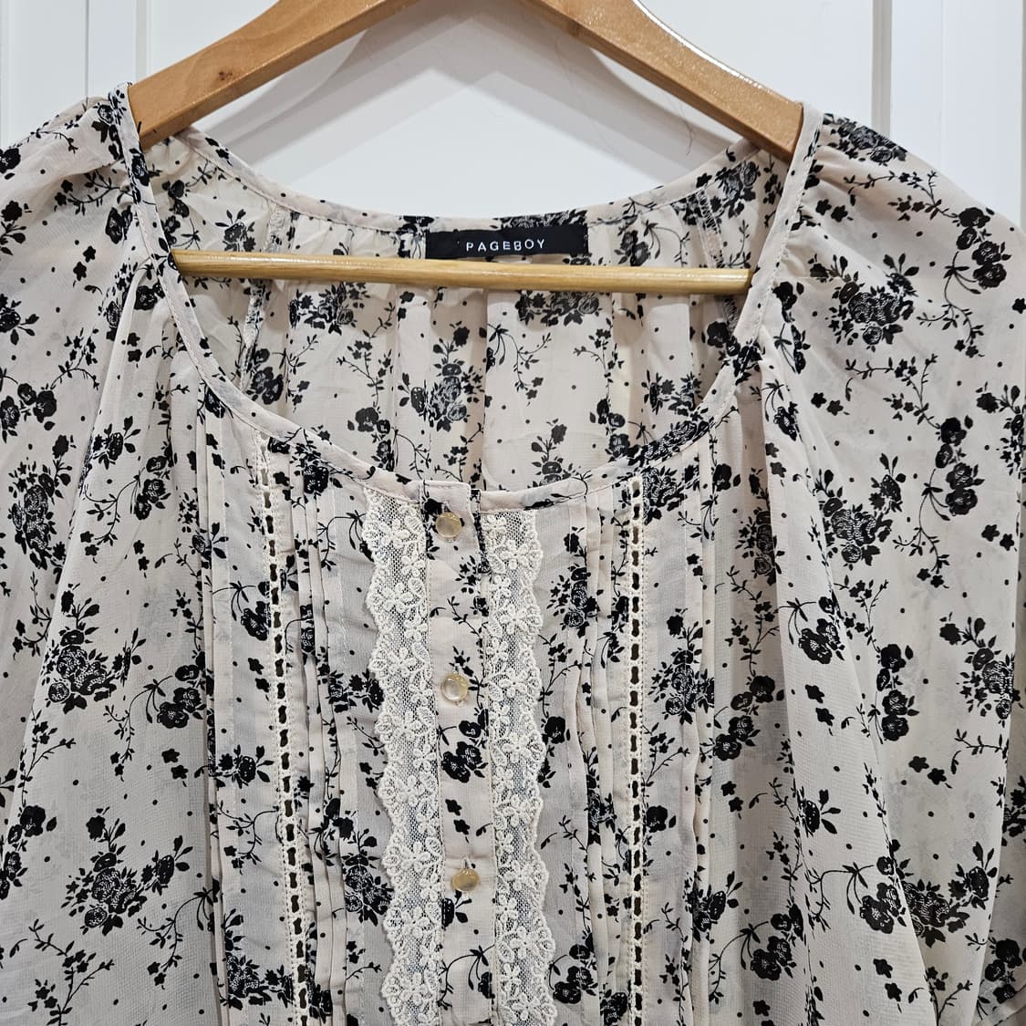 잔꽃무늬 레이스 블라우스 상품이미지2