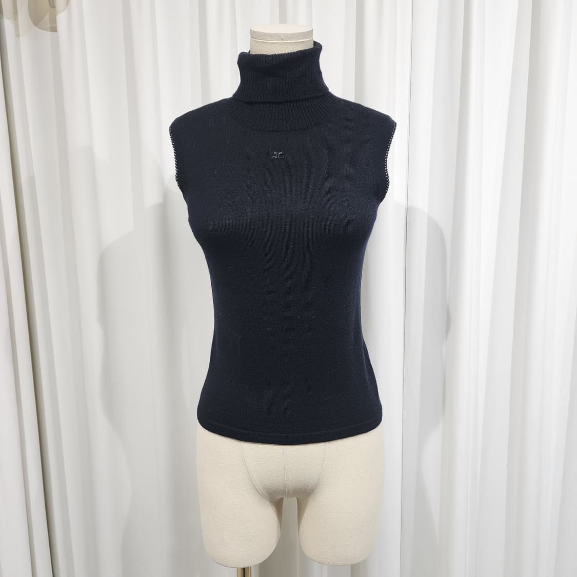 꾸레쥬 Courreges 민소매 폴라 니트 상품이미지1