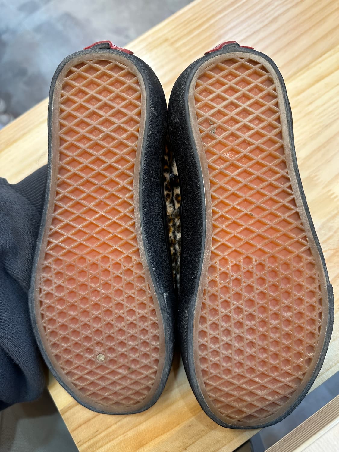 225) 반스 에라 블랙 레오파드 퍼 스니커즈 상품이미지6