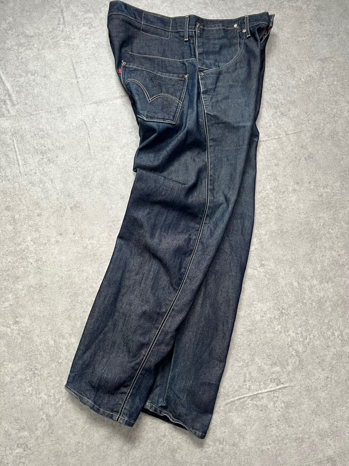 35) 리바이스 엔지니어드진 상품이미지2