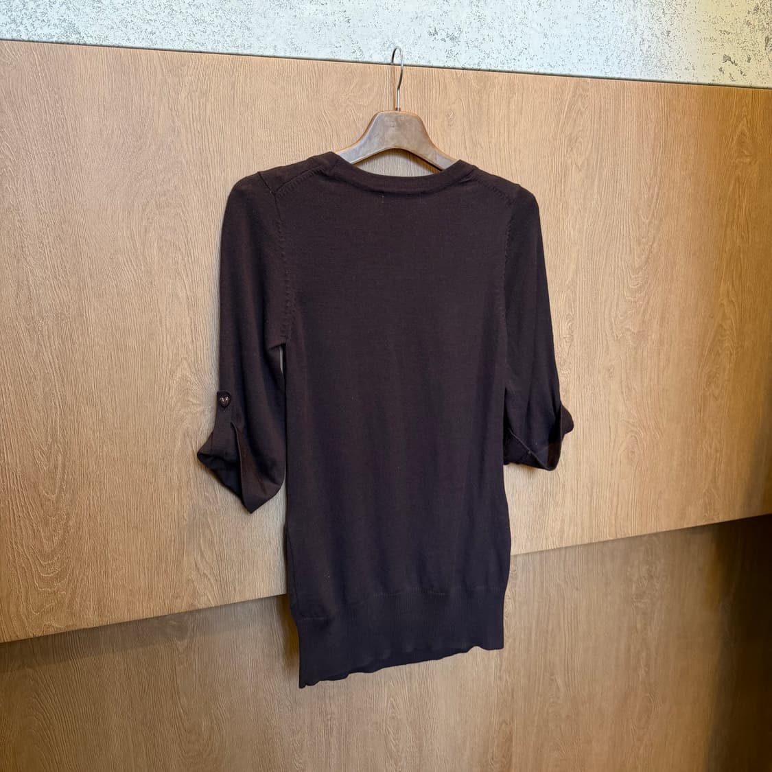 빈티지 롱 니트 소매 턴업 하트 버튼 디테일 루즈핏 브라운 상품이미지2