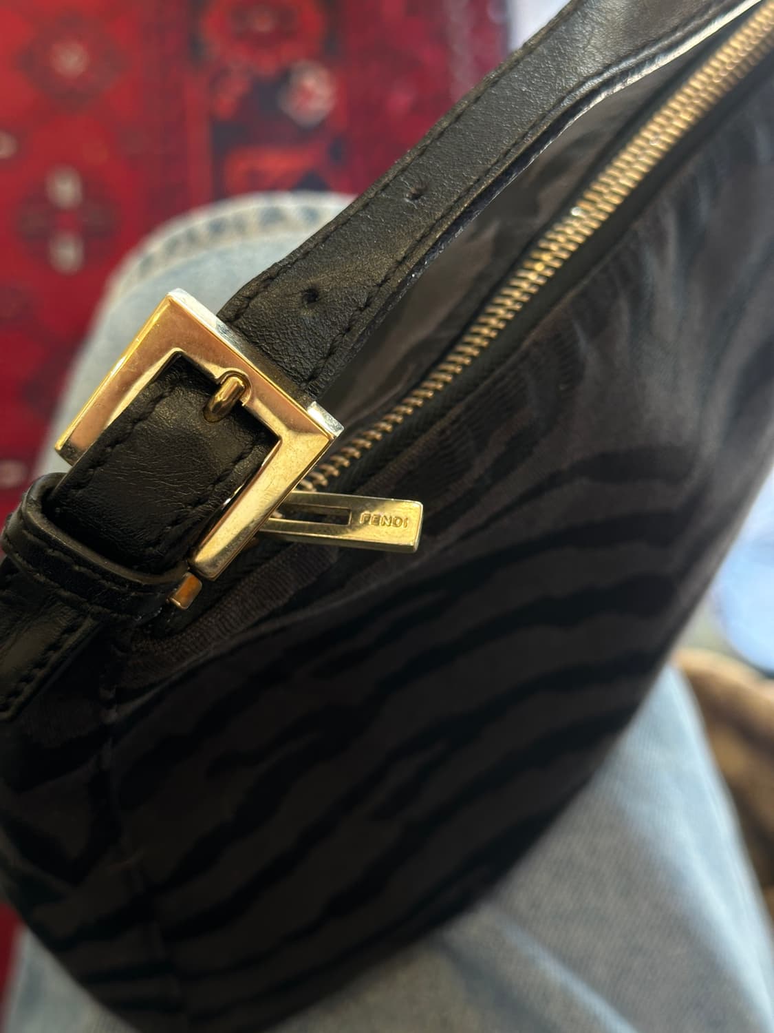 Fendi 블랙 타이거 캔버스 호보백 상품이미지4