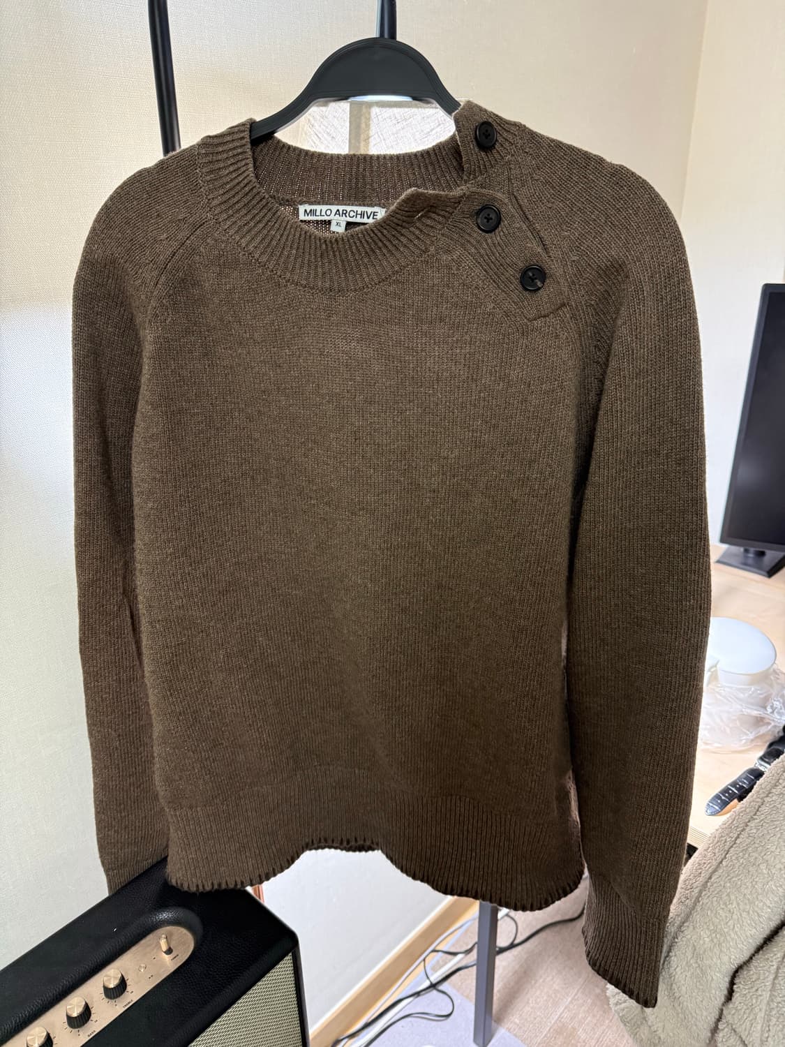 밀로 아카이브 슬랜티드 헨리넥 니트 XL 상품이미지1