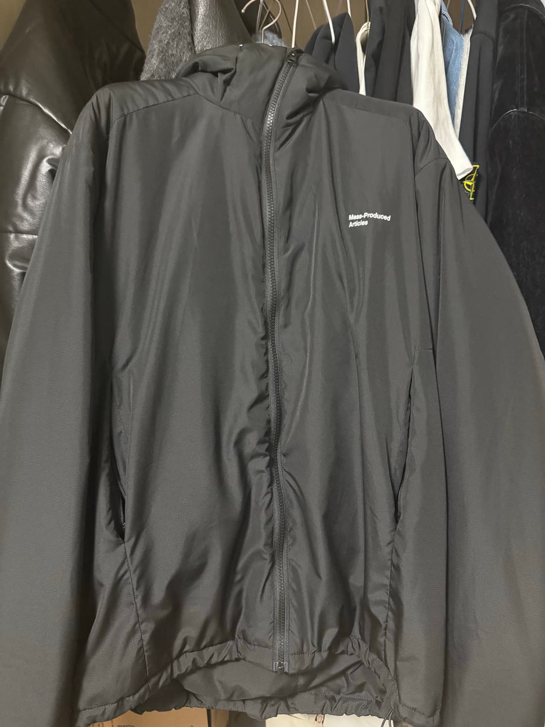 플라스틱 프로덕트 경량패딩 xl (새상품급) 상품이미지2