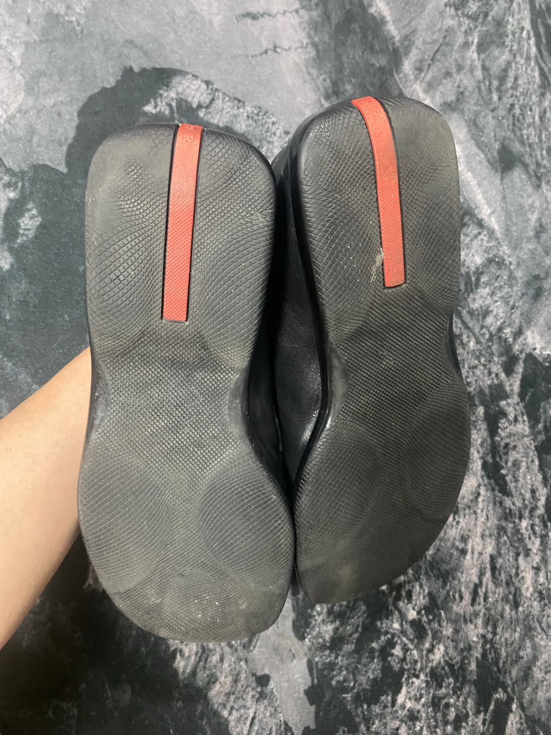 프라다 스포츠 플랫 스니커즈  상품이미지3