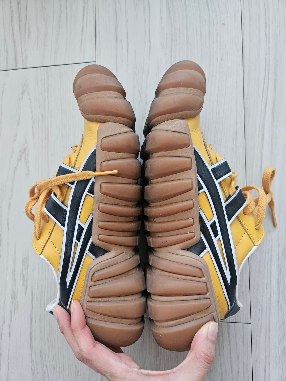 오니츠카타이거 덴티스테 230 상품이미지2