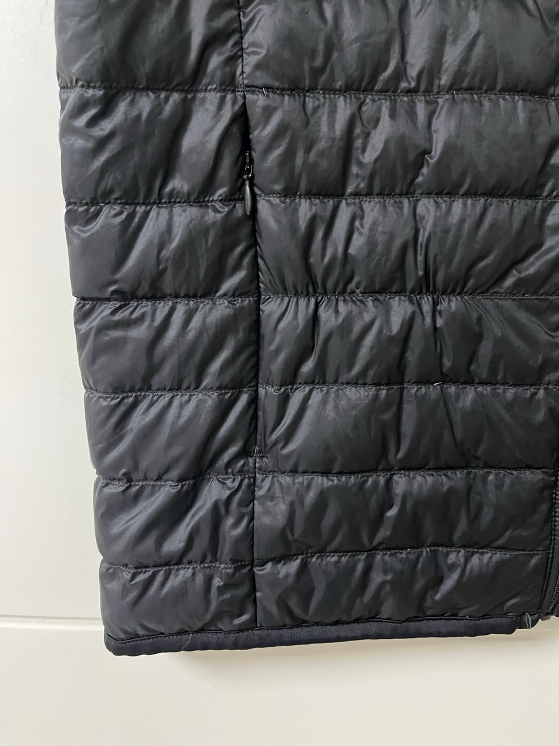 유니클로 경량패딩 조끼 상품이미지6