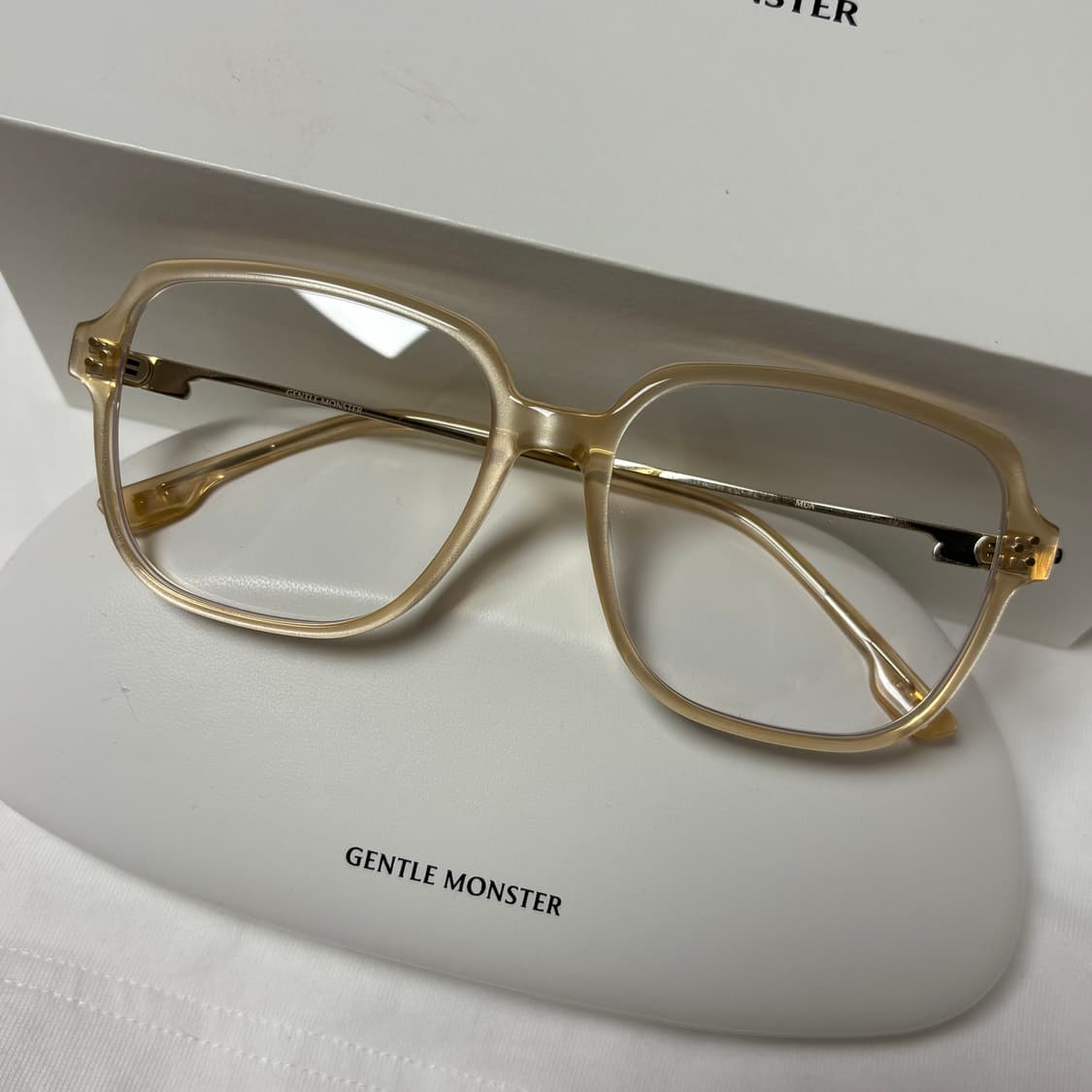 젠틀몬스터 안경 무아 IC2 상품이미지2