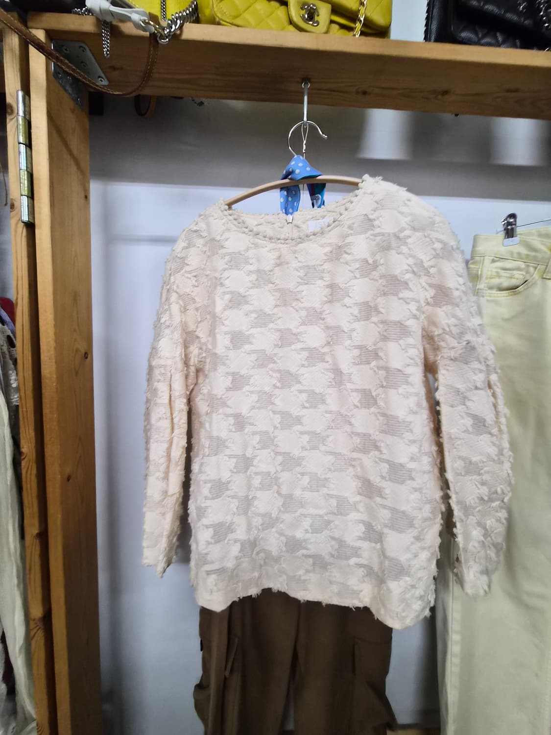 SJSJ입체 텍스처 프린지 블라우스. 카고조거팬츠 상품이미지3