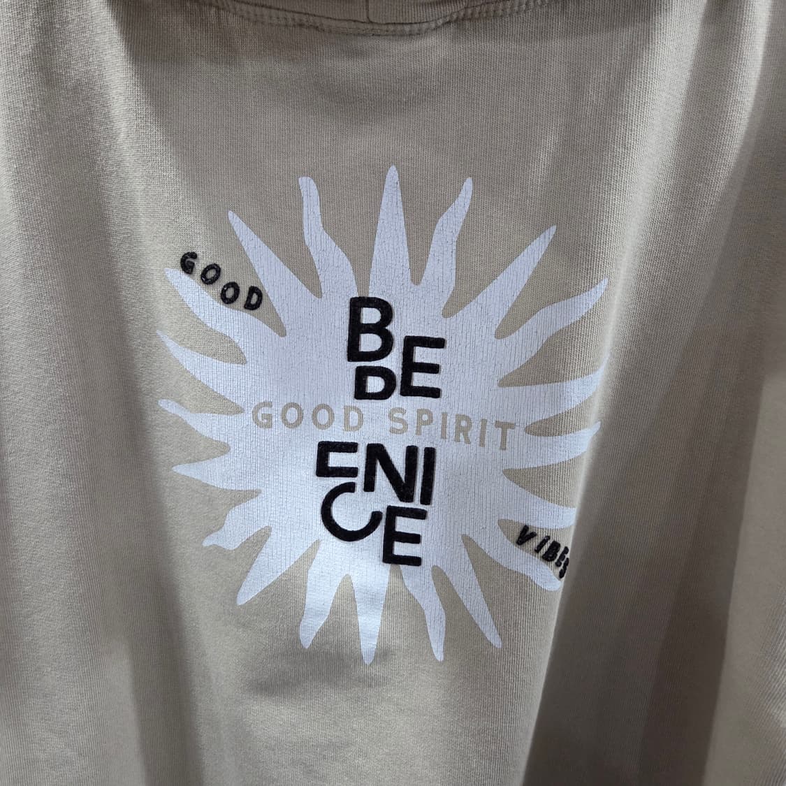 베르니스 프린팅 후드티 M  상품이미지3