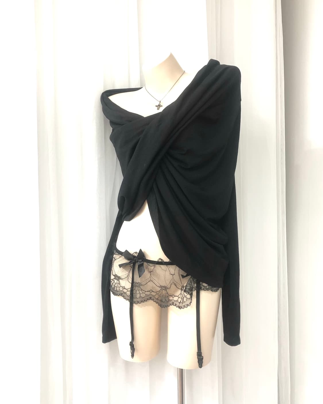 archive cross drape black top 상품이미지3