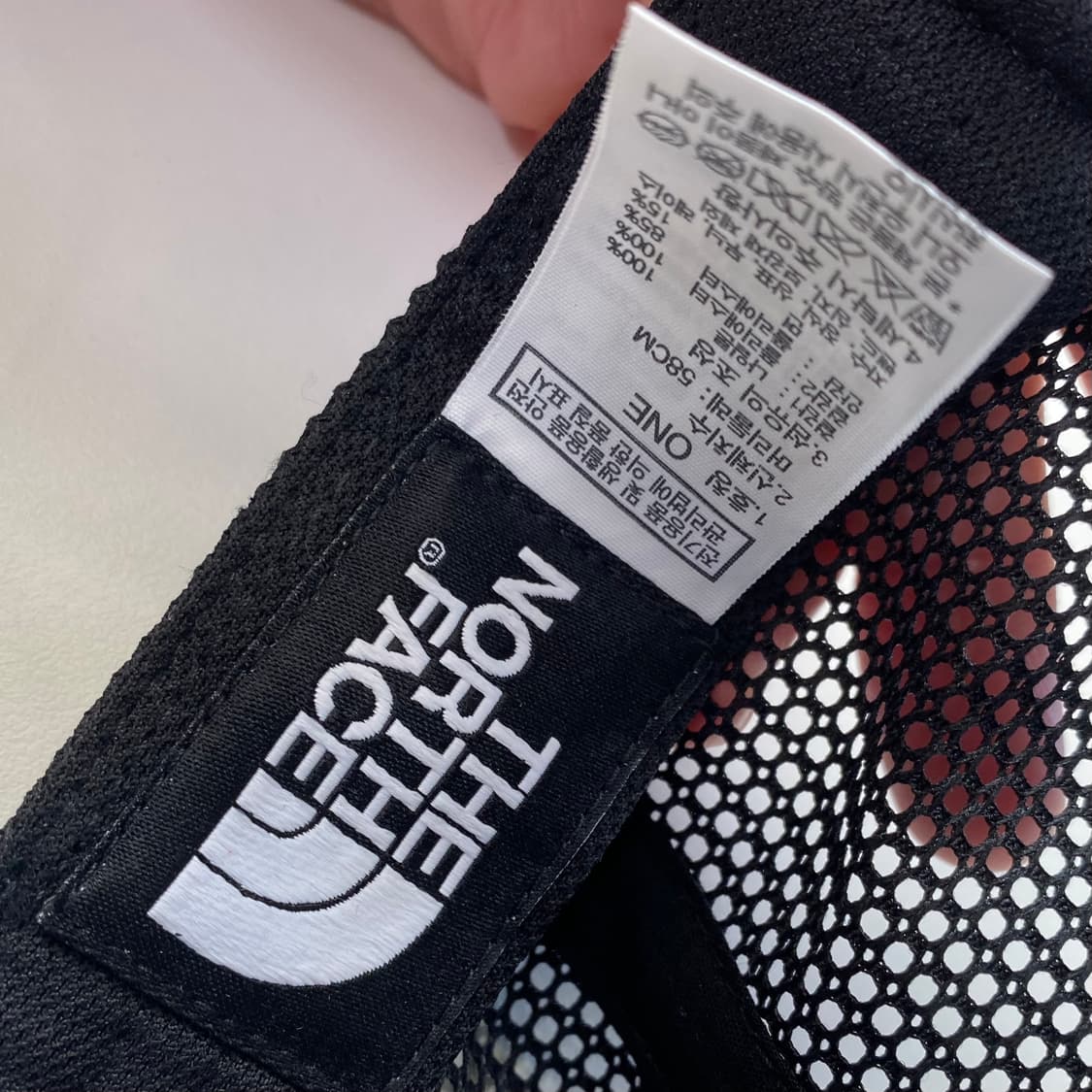 노스페이스 화이트라벨 로고 메쉬 캡 - 블랙/코리아 에디션 상품이미지4