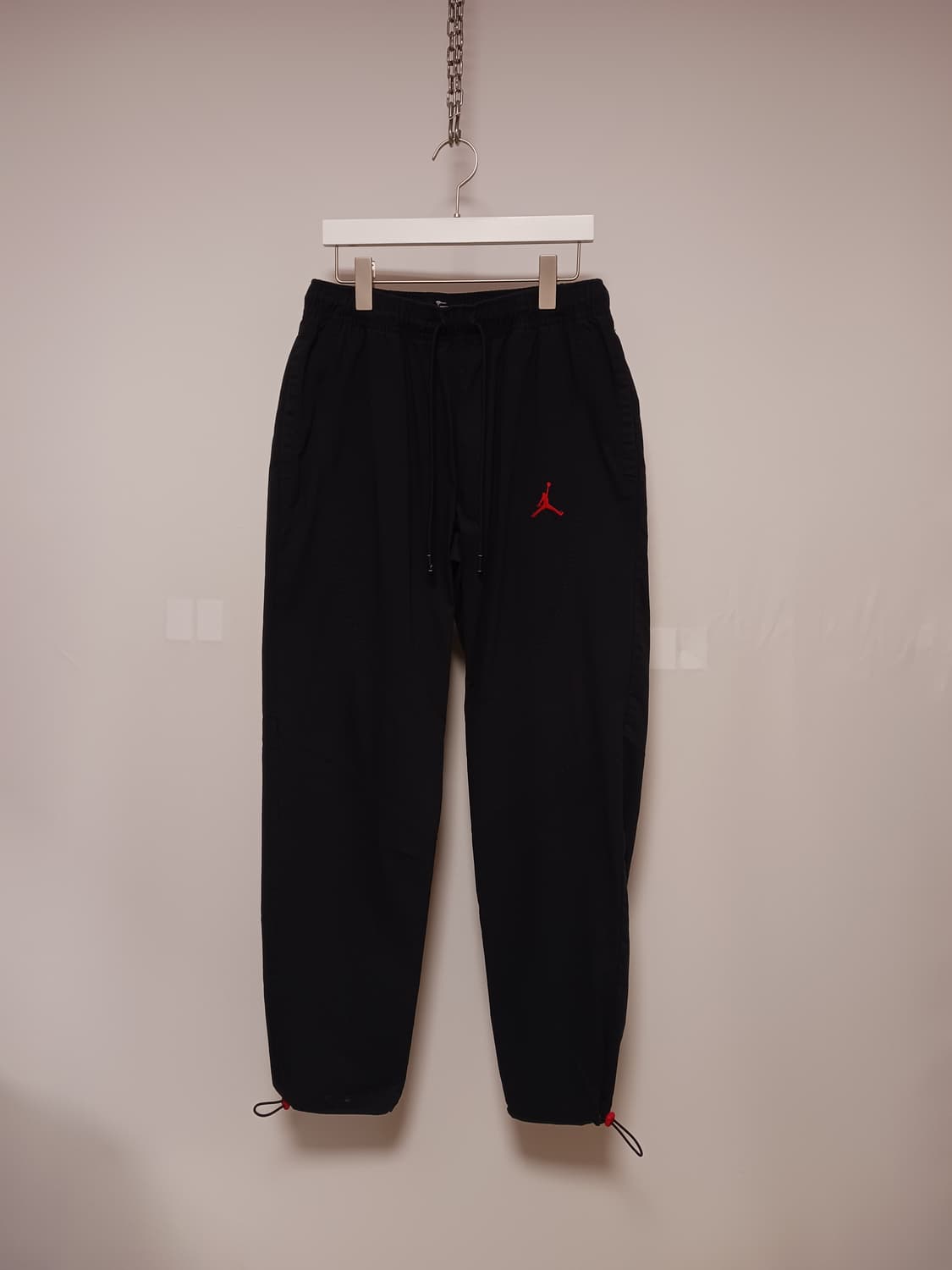 에어조던. 레드로고 자수 밴딩 코튼팬츠 상품이미지1