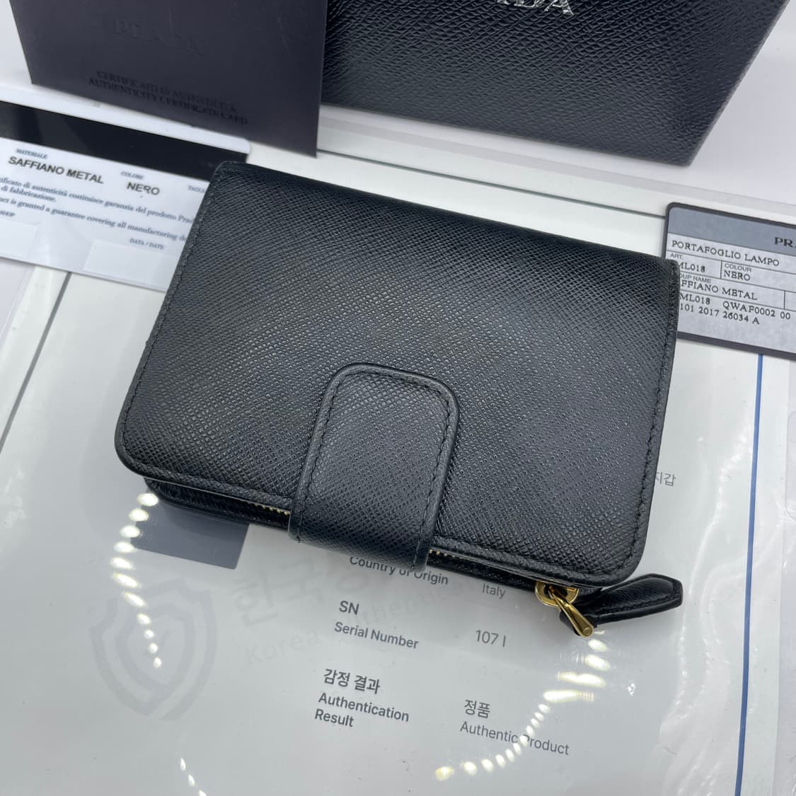 프라다 사피아노 로고 지퍼 반지갑 블랙 상품이미지4