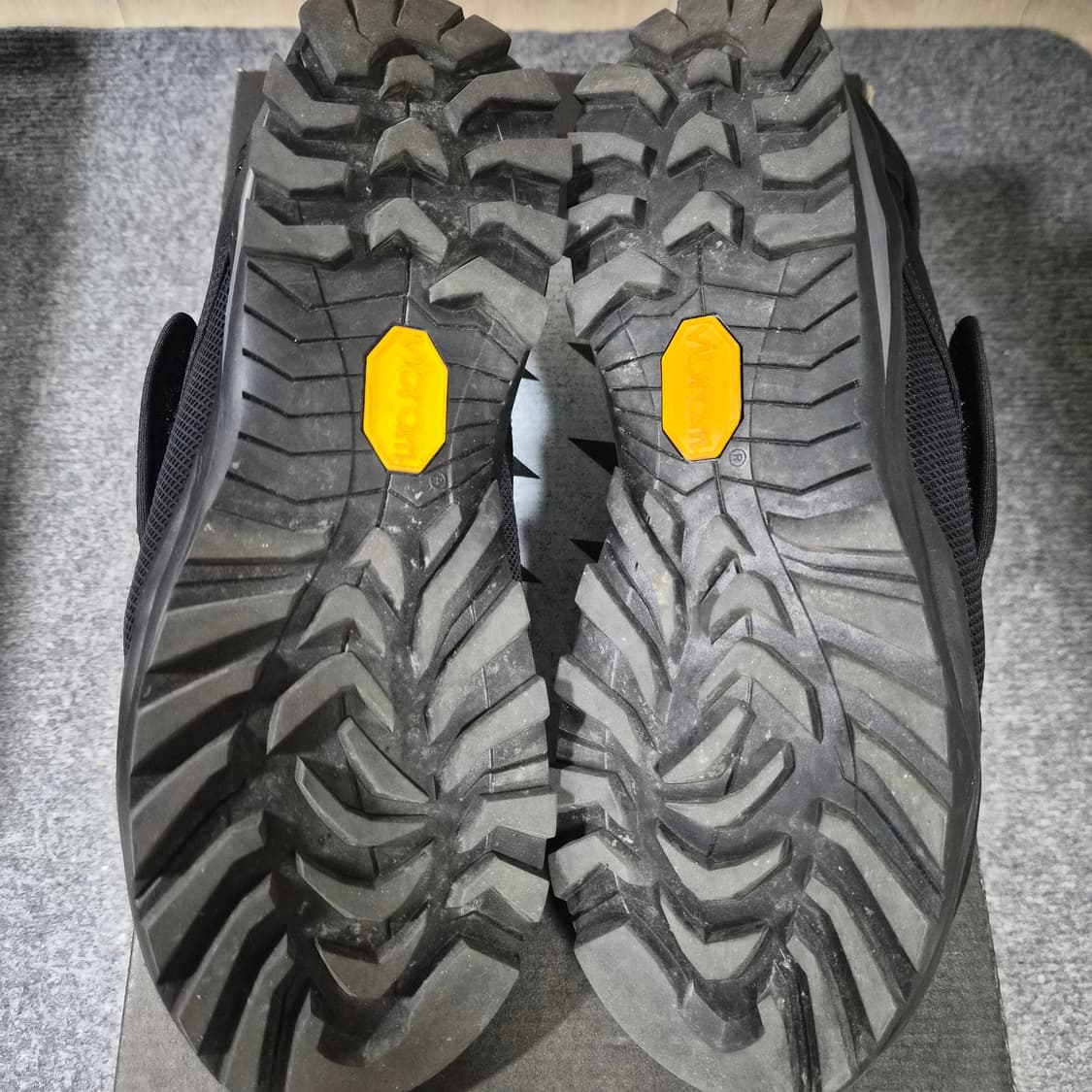 키코 코스타디노브 리아디스 42 사이즈 상품이미지5