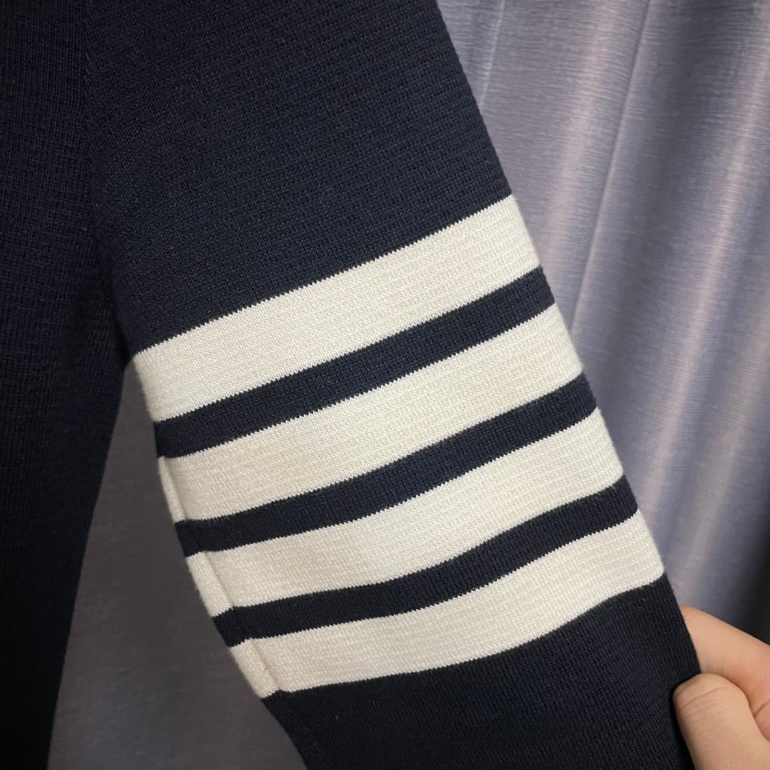 톰브라운 밀라노스티치 니트 2사이즈 금장 상품이미지2