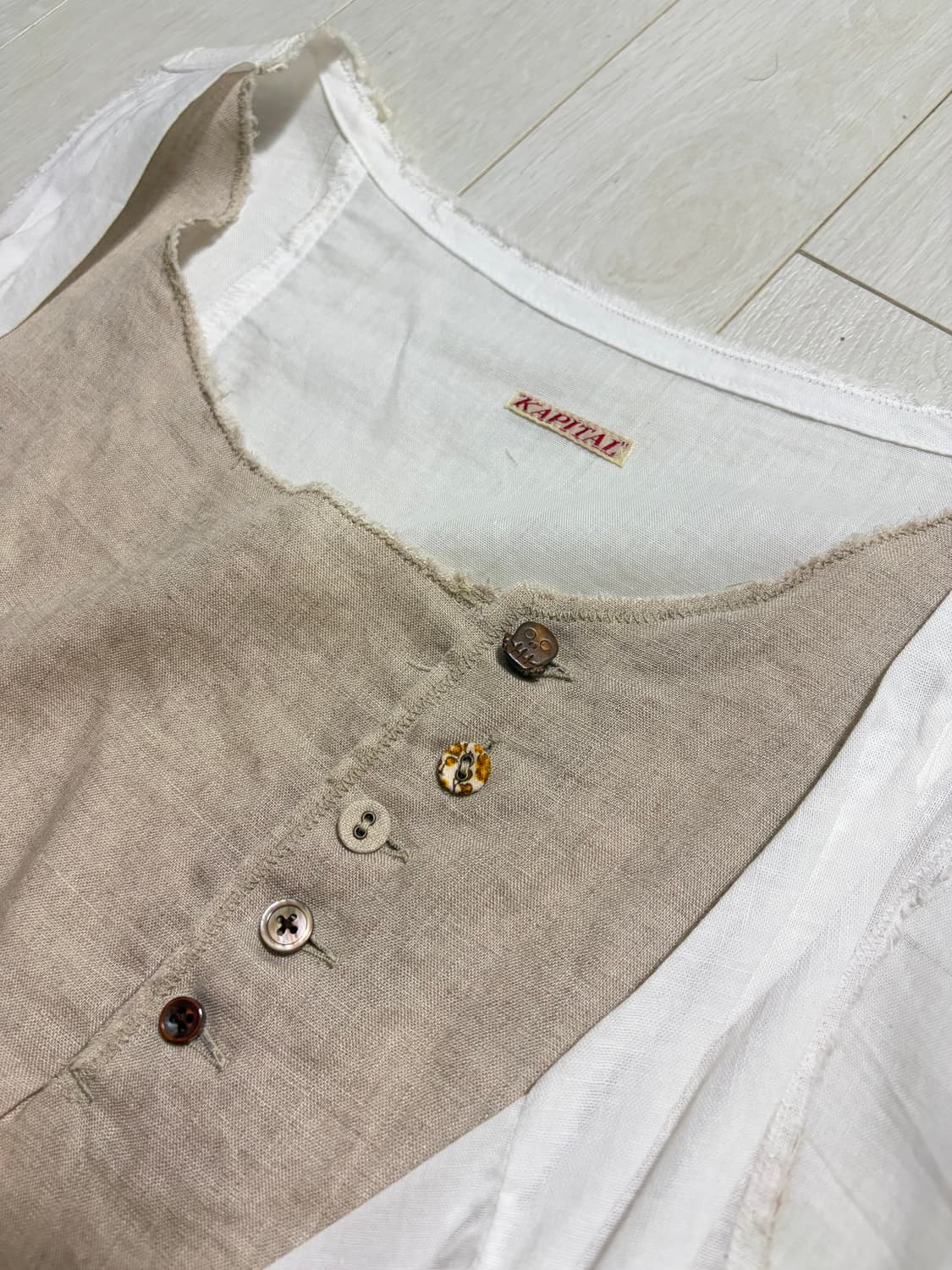 Skull button drape sleeveless 상품이미지3
