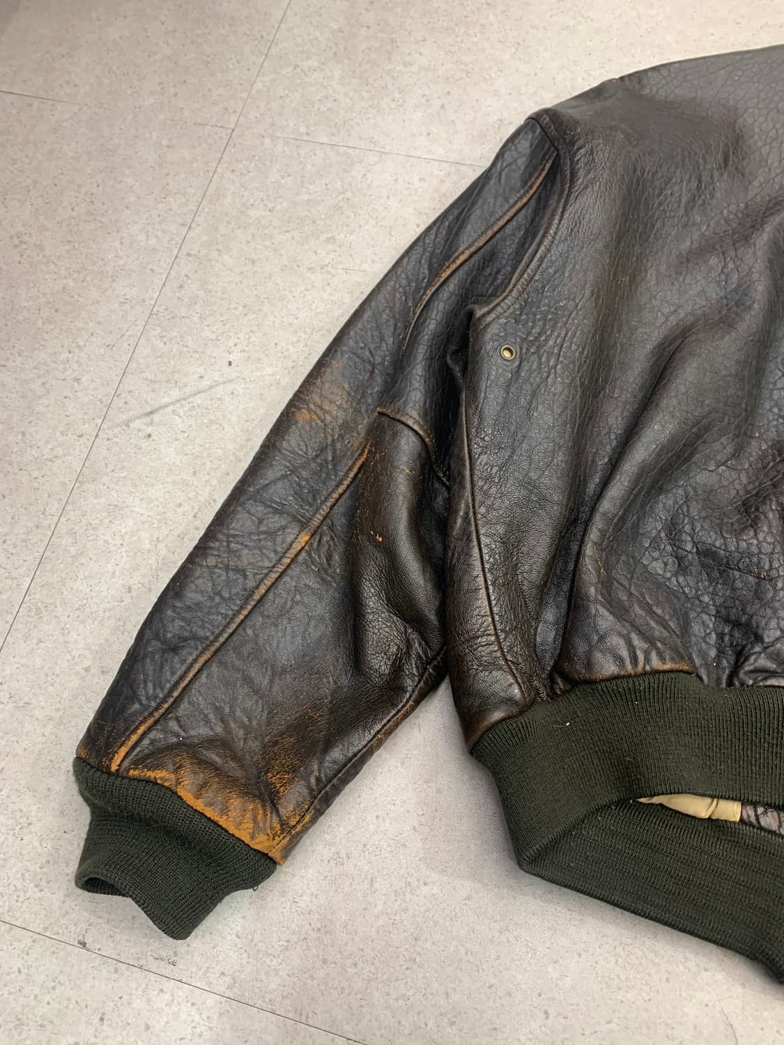 Avirex 아비렉스 A-2 소가죽 자켓 상품이미지10