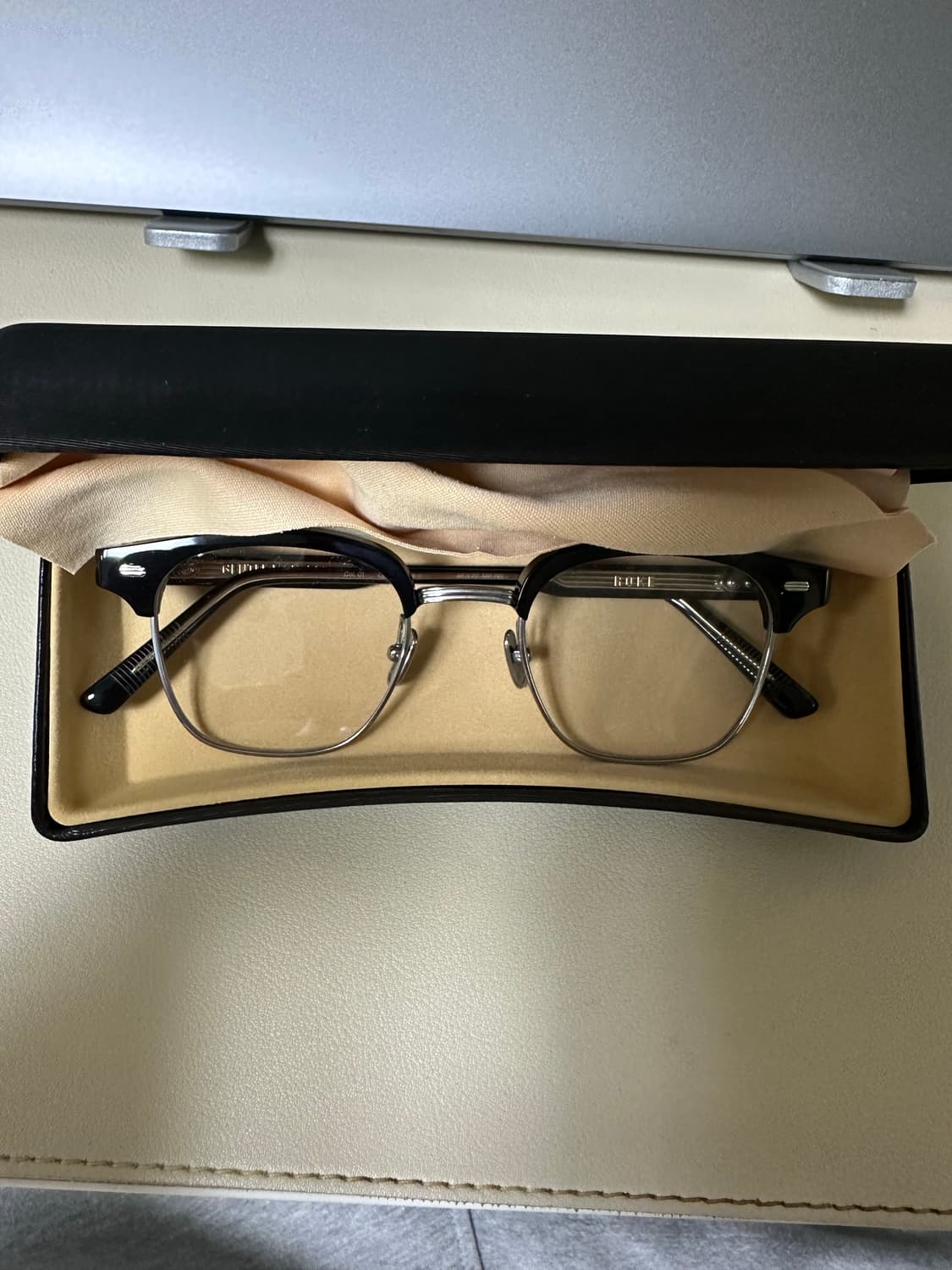 젠틀몬스터 roke 새상품 상품이미지1