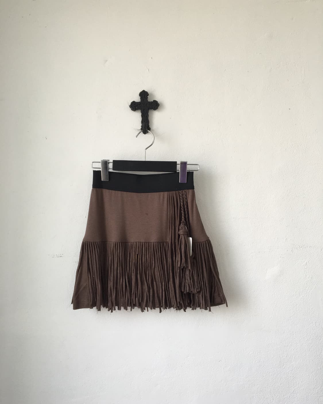 Drop point fringe mini skirt 상품이미지1