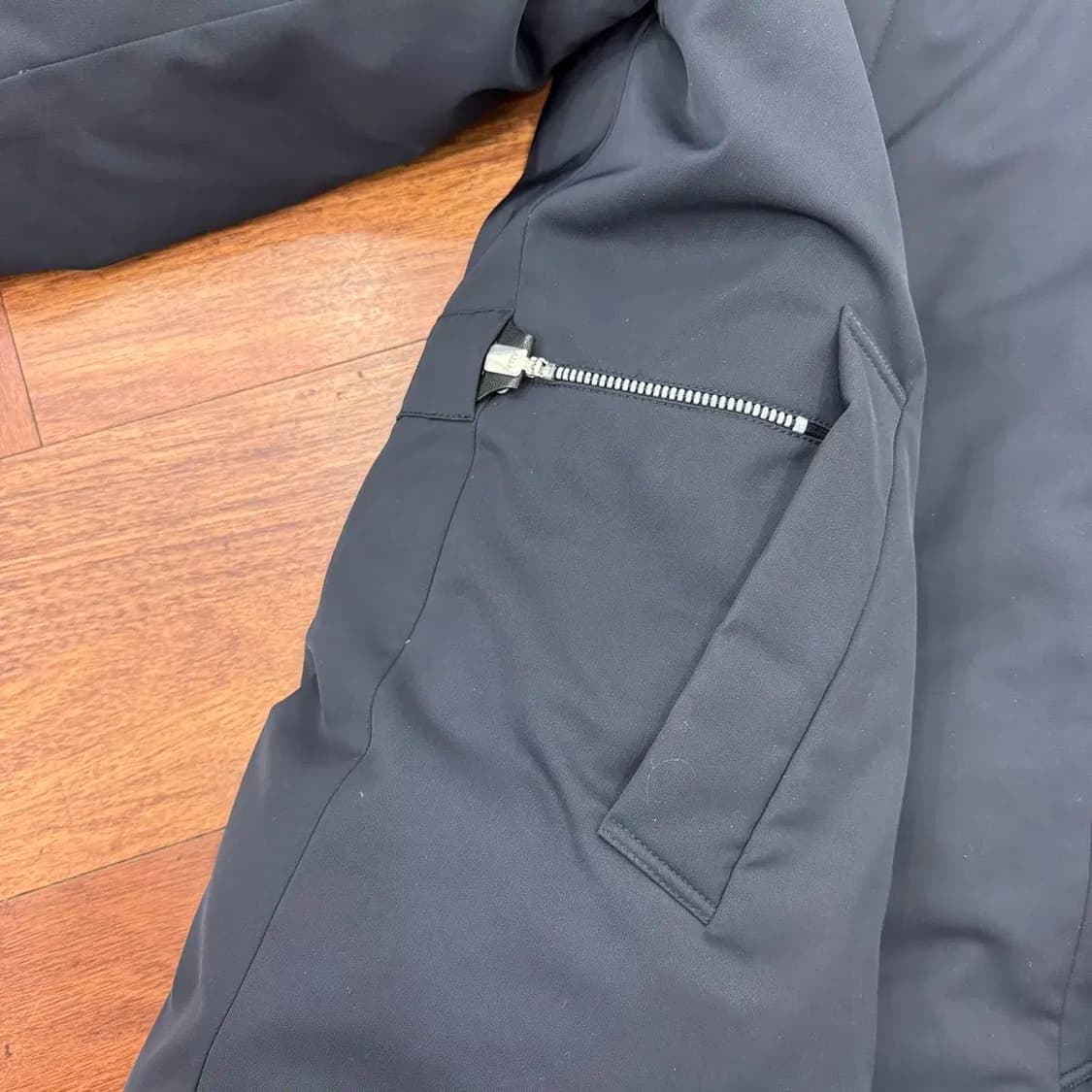 46 솔리드옴므 16FW 구스다운 네이비 패딩 코트  상품이미지6