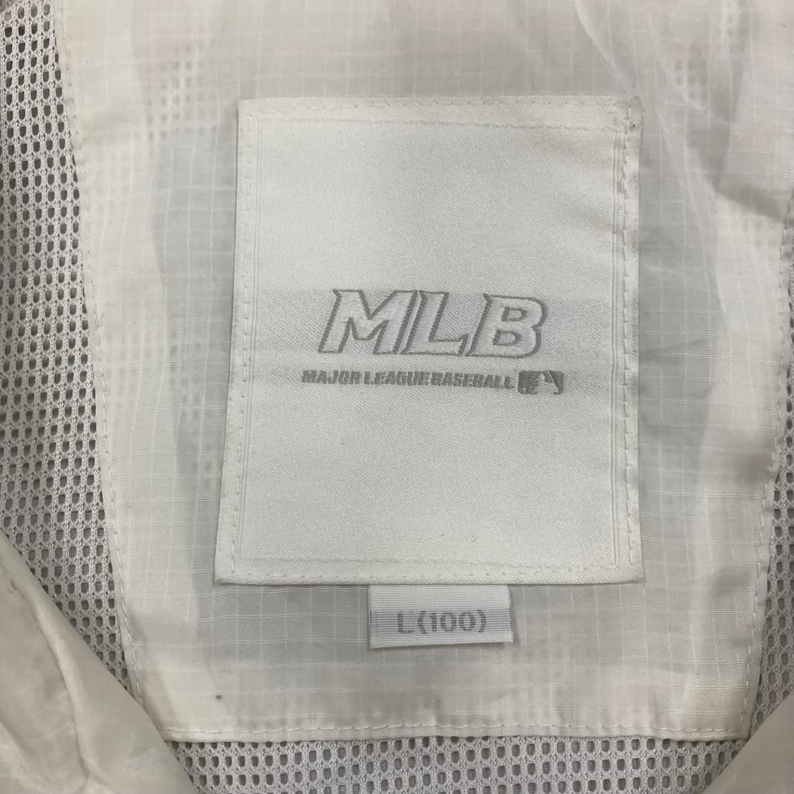 MLB 믹스 컬러 뉴욕양키스 로고 바람막이 상품이미지3