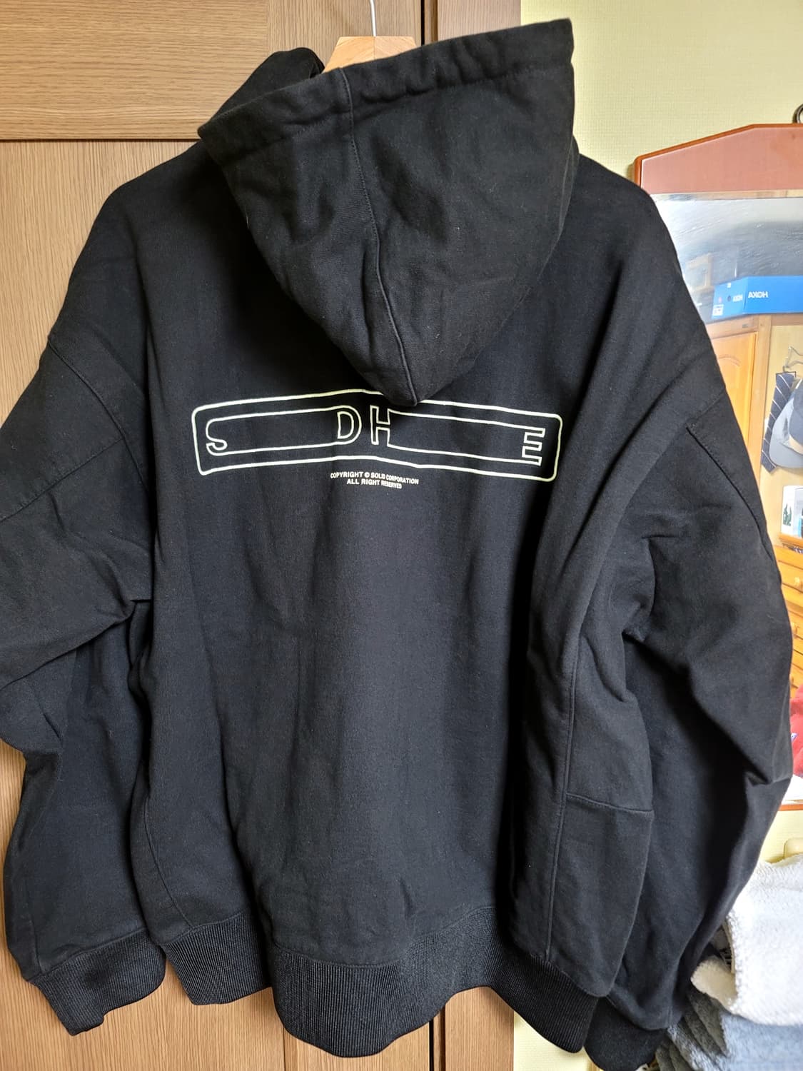 21fw 솔리드옴므 백로고 후드 자수 50 사이즈 상품이미지2