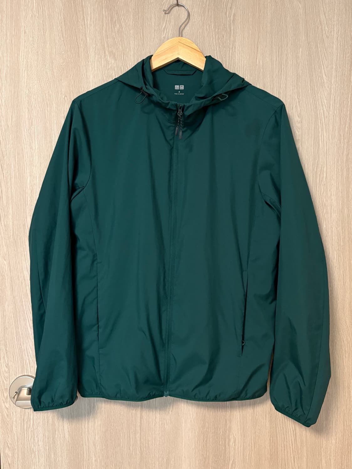 유니클로 uv 포켓터블 파카 그린 m 상품이미지1