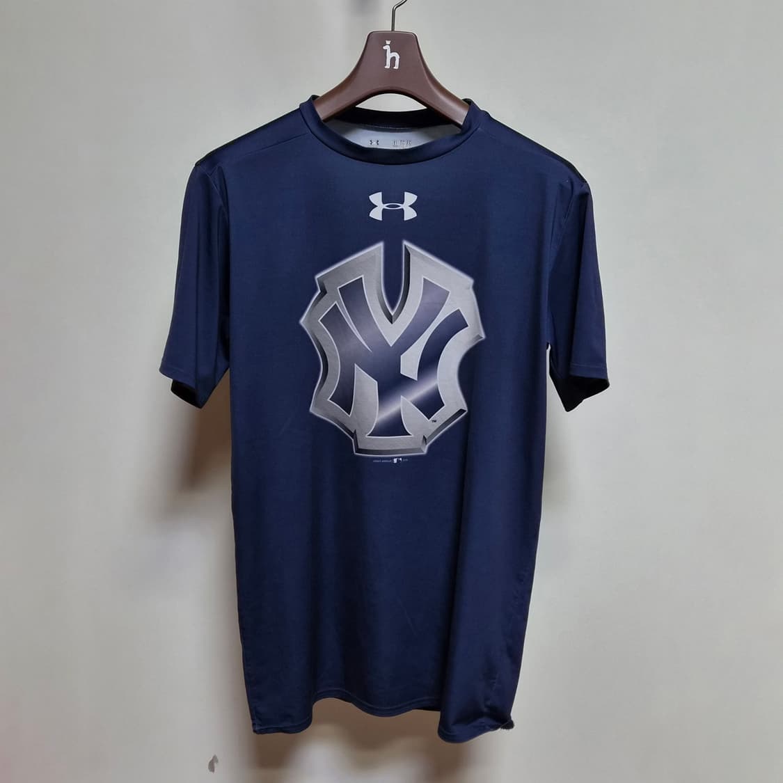 2개)뉴욕양키스 티셔츠 M 95 mlb 마제스틱 언더아머 양키즈 빈티지 상품이미지6