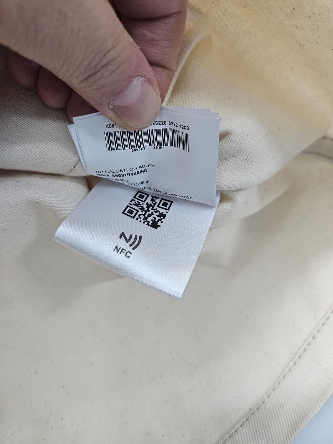 프라다 헤비코튼 후드베스트 아이보리 상품이미지6