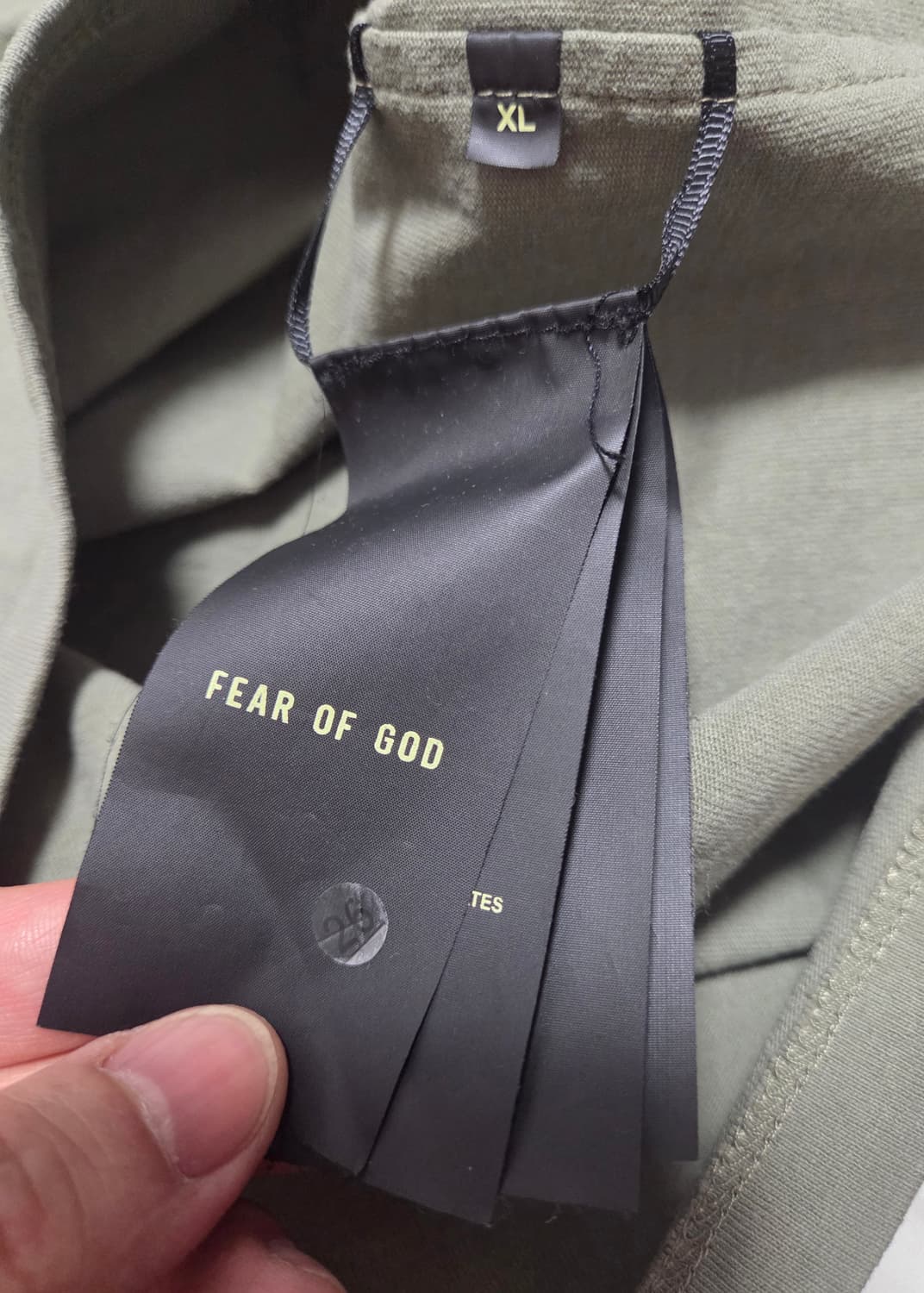 피어오브갓 리플렉티브 FG 로고 반팔 티셔츠 상품이미지6