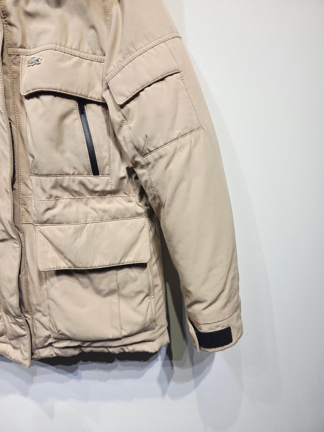 라코스테(LACOSTE) 베이지 덕다운 패딩 야상 자켓 상품이미지5