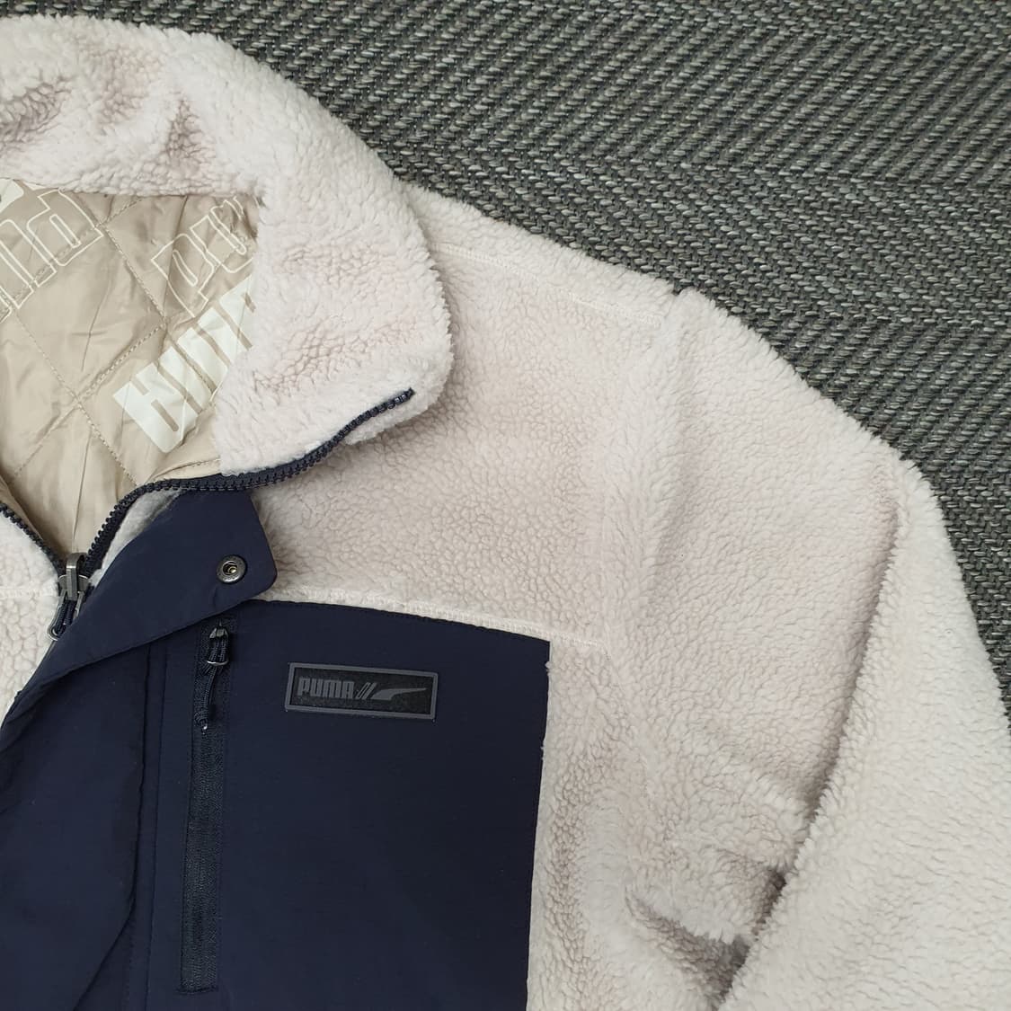 푸마 퀼팅 플리츠 집업자켓 남자105~110 상품이미지3