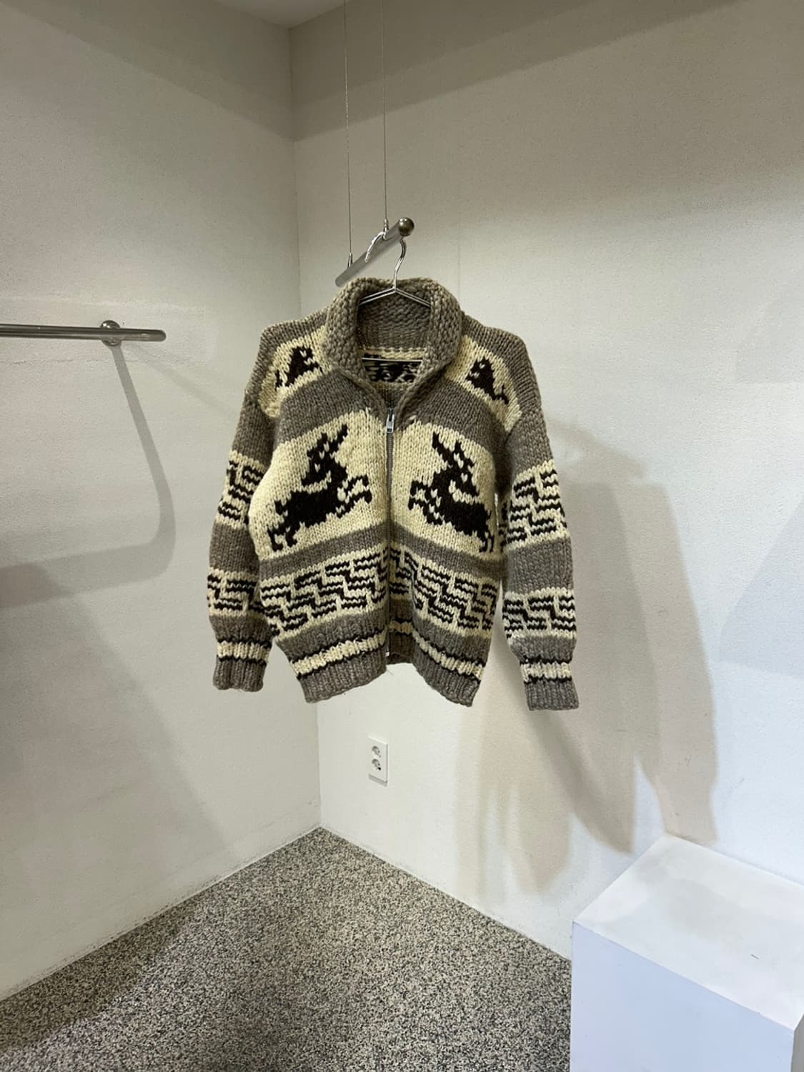 코위찬 빈티지 핸드메이드 노르딕 울니트 집업 상품이미지1