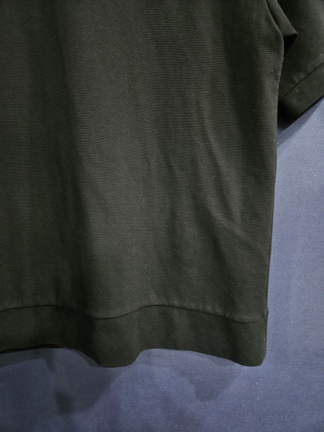 헤지스 블랙 남성 세미오버핏 95 반팔티  상품이미지5