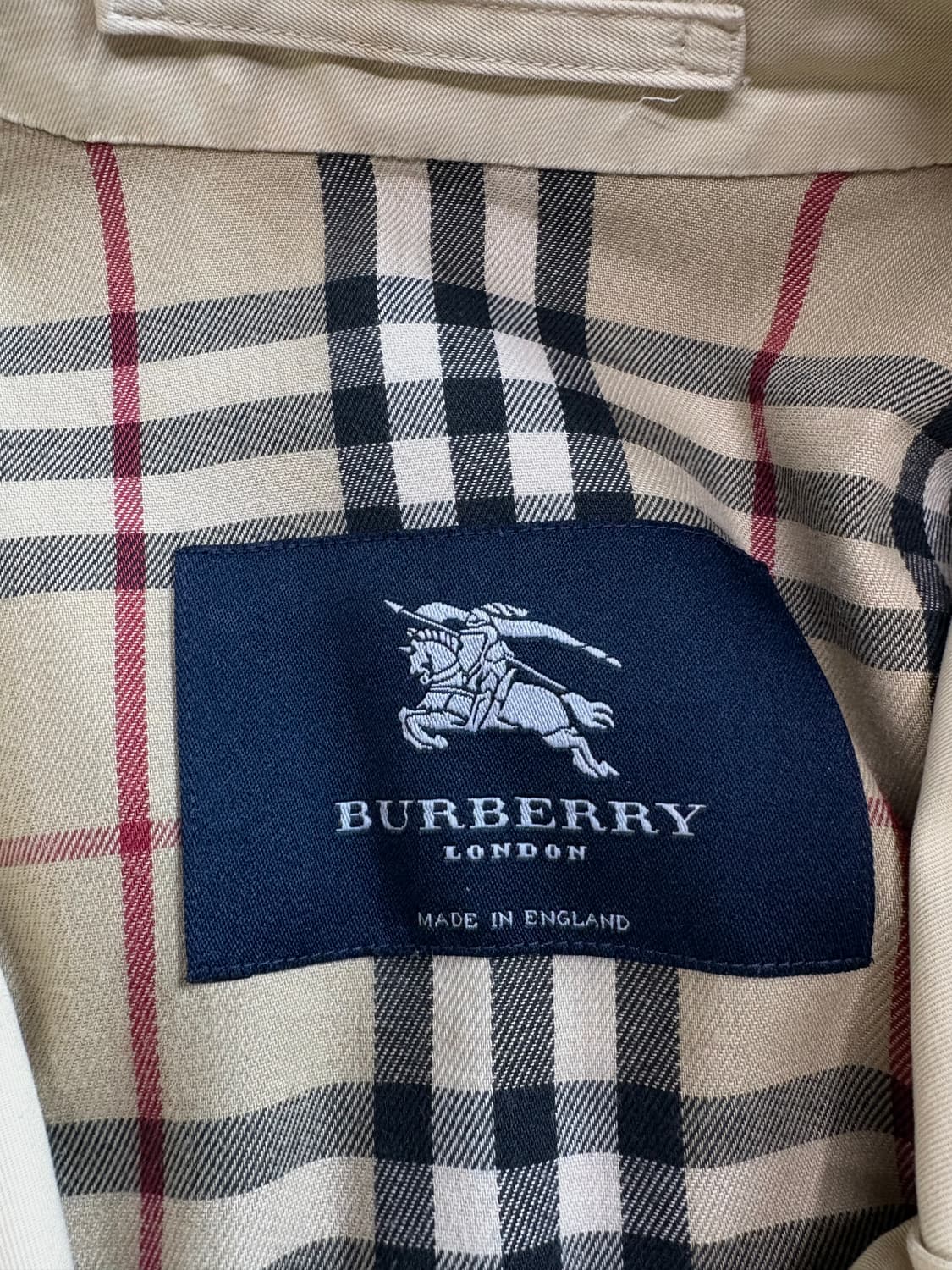 버버리 미니멀 아카이브 맥코트 베이지 3124 상품이미지3