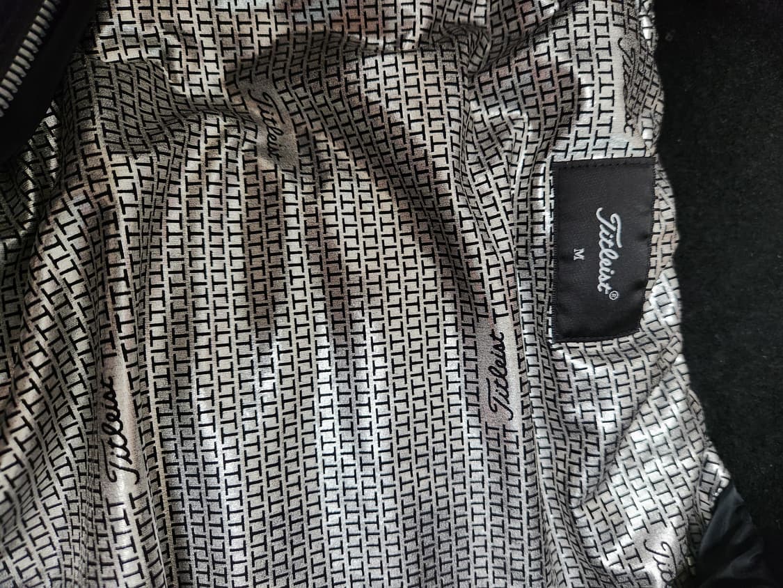 타이틀리스트 여성 구스 패딩조끼 사이즈M 상품이미지3