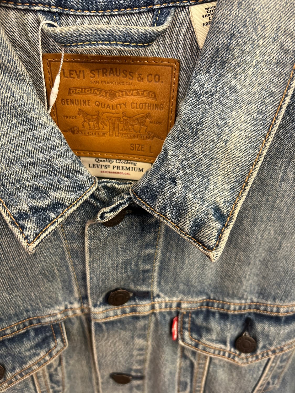 리바이스 빈티지 워시 데님 트러커 자켓 상품이미지3