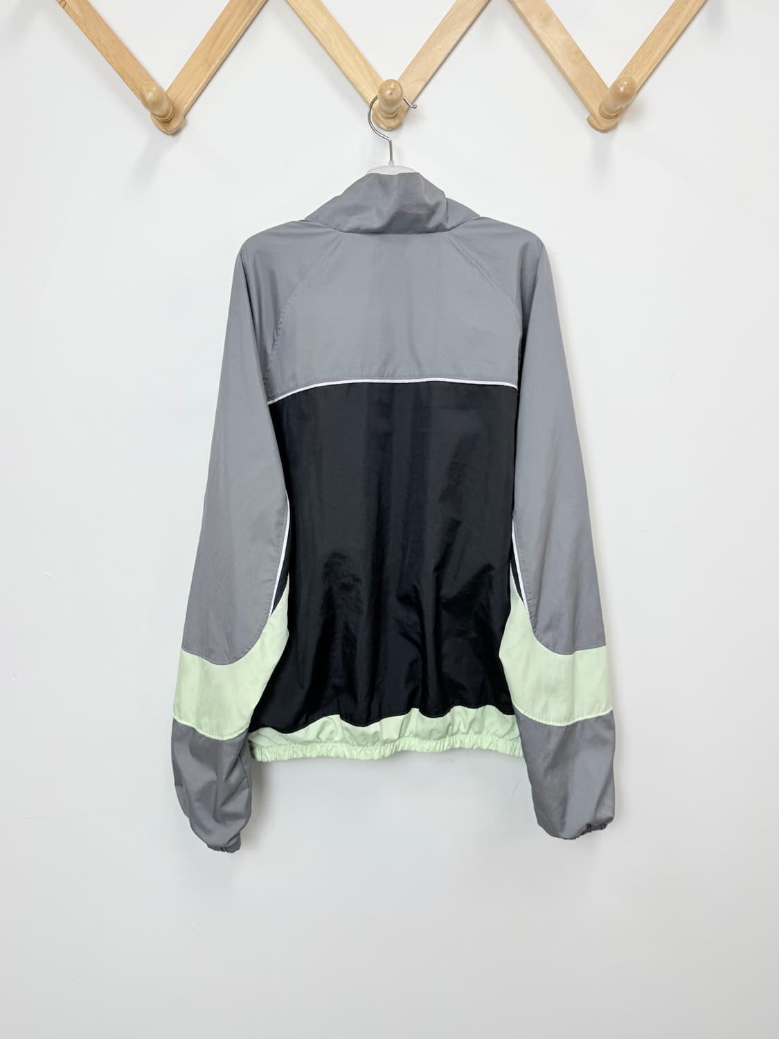 나이키 스로우백 윈드브레이커 자켓 상품이미지3