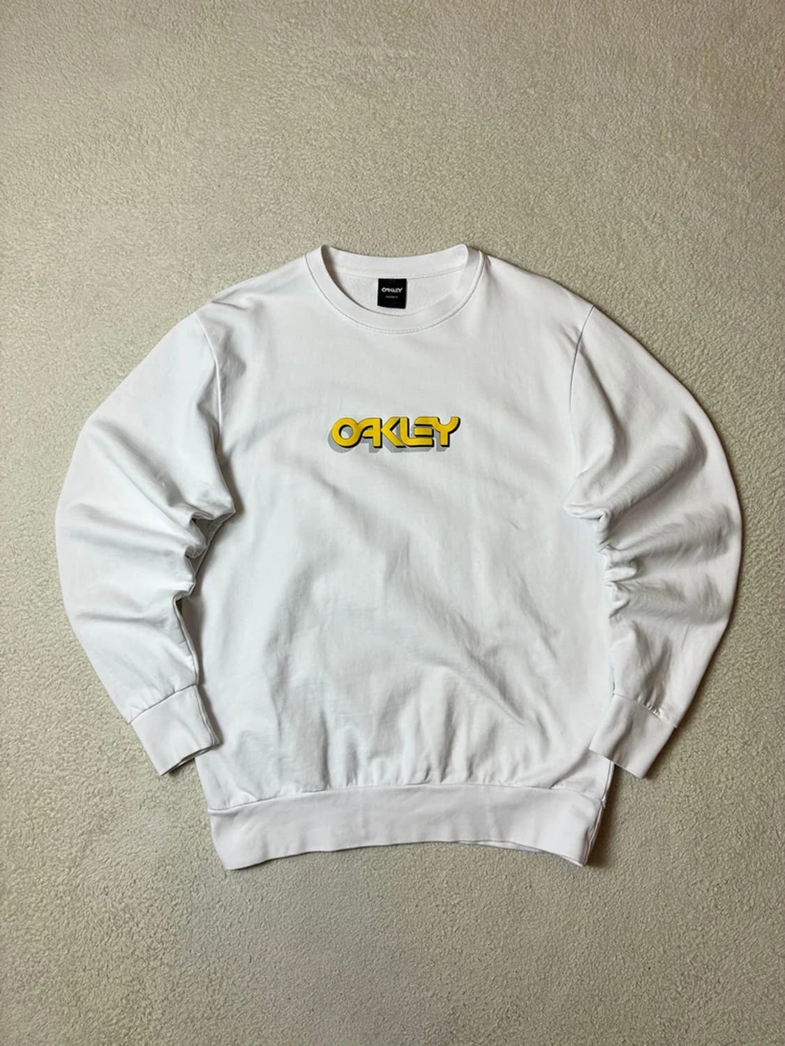 오클리 OAKLEY 로고 크루넥 맨투맨 PN6706 상품이미지1