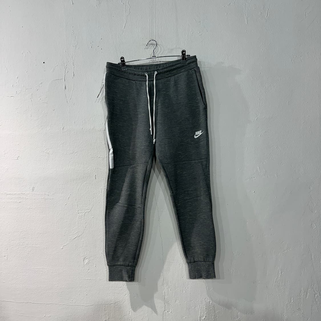 나이키 테크팩 조거팬츠 L 상품이미지1