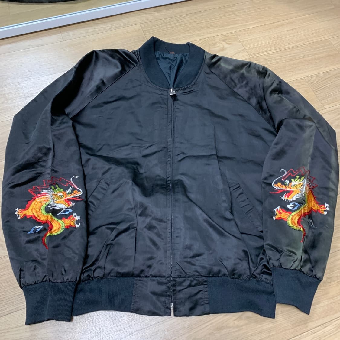 100) 오키나와 80s 수베니어 자켓 스카쟌 상품이미지2