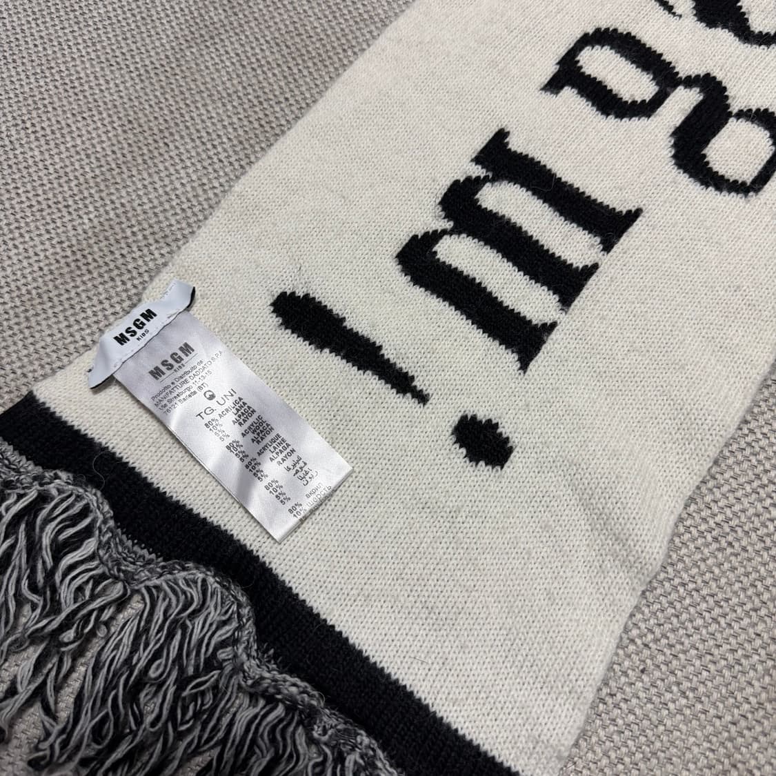 MSGM 블랙/화이트 로고 머플러 상품이미지2