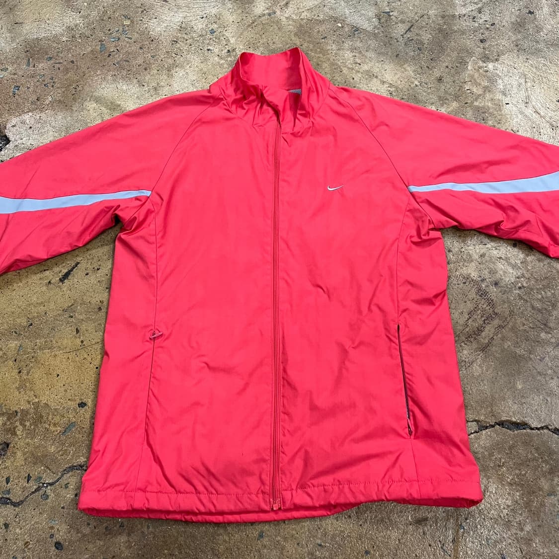 [정품/m,85] 나이키 핑크그레이 바람막이 자켓 b17 상품이미지3