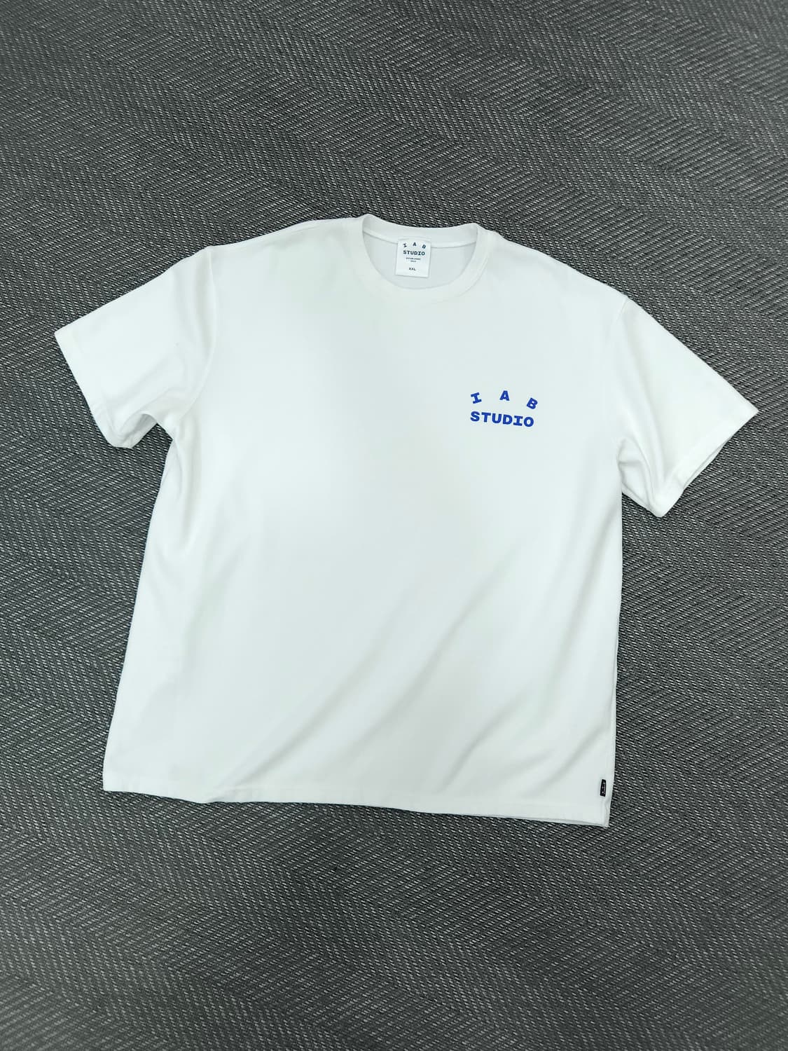 아이앱 반팔2XL 상품이미지1