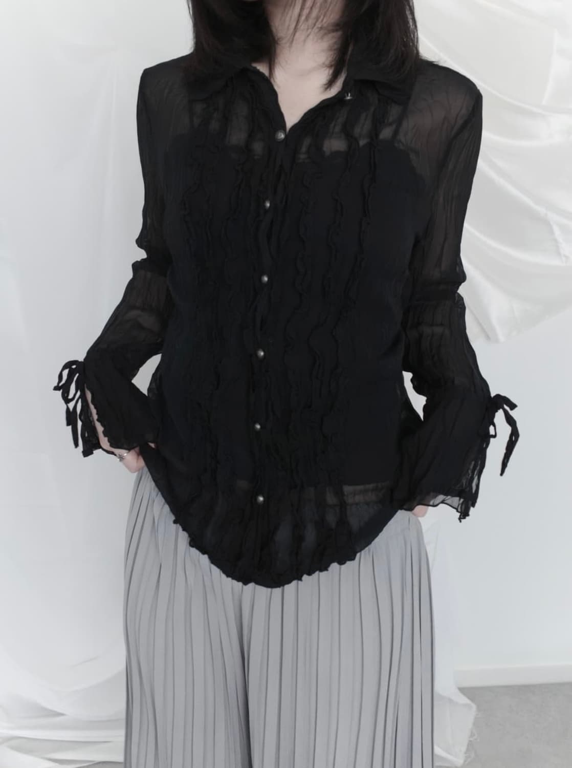 pleats see-through blouse 플리츠 시스루 블라우스  상품이미지7
